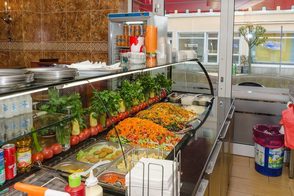 Frische Salat- & Gemüseauslage